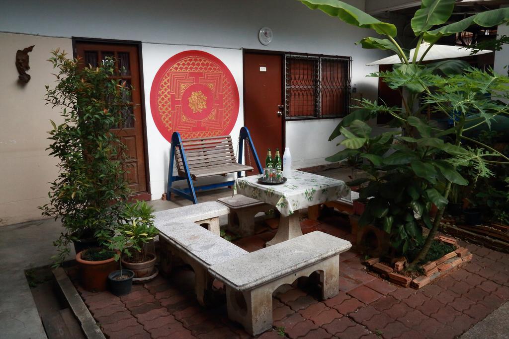 Hotel Neo Court Chiang Mai Exterior foto